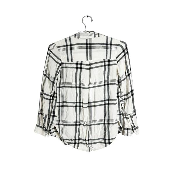 American Eagle Boyfriend Fit White Gray Plaid Shirt sz XS - Picture 2 of 4